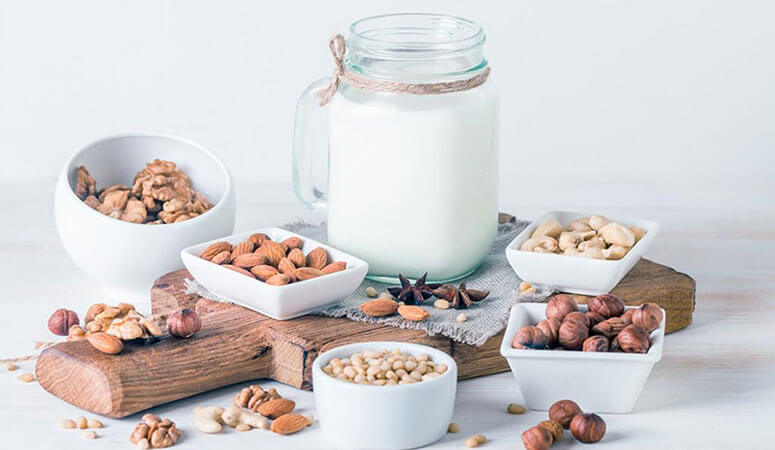 Những lưu ý an toàn sức khoẻ khi sử dụng sữa óc chó cho bà bầu
