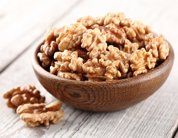 Sữa hạt óc chó bồi bổ cho người tiểu đường