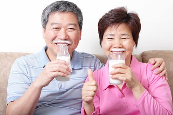 Sữa hạt xương khớp cho người trung niên